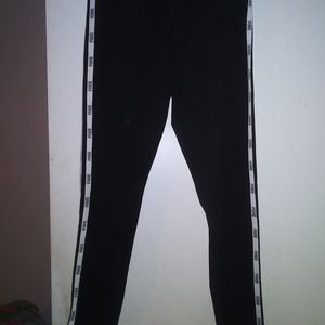 Vs pink leggings